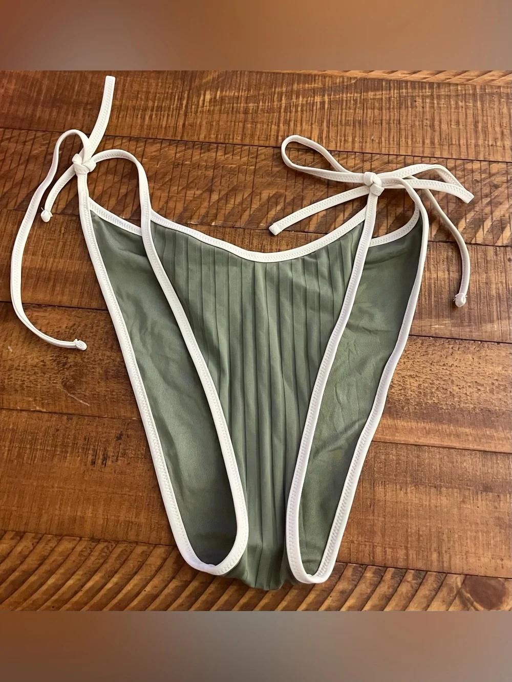 NWT Aerie Wide Rib Low Rise Tie Cheekiest Bikini Bottom in Olive 🫒 - Sz L